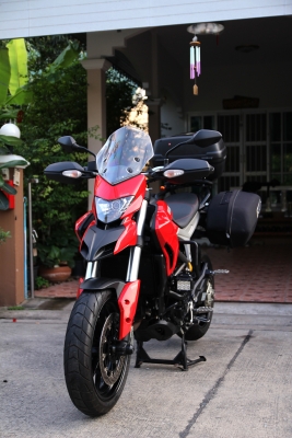 Ducati hyperstrada 821 ปี 2014 ราคา 386,000 วิ่ง 9,xxx