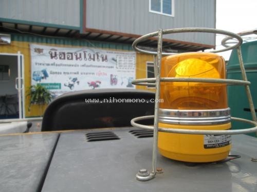 ขาย รถทำความสะอาด รุ่น : 459000  รหัสสินค้า : 80904497 www.nihonmono.com