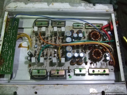 เพาเวอร์แอมป์  ตามสภาพครับ