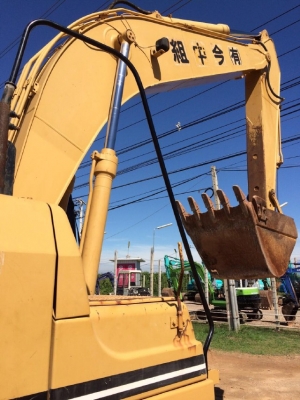 ขายรถแบคโฮ CAT 320B รถนอกนำเข้าเองจากญี่ปุ่น สภาพสวยพร้อมใช้งาน มีVDOการทำงานครับ