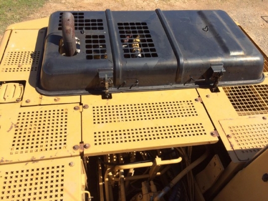 ขายรถแบคโฮ CAT 320B รถนอกนำเข้าเองจากญี่ปุ่น สภาพสวยพร้อมใช้งาน มีVDOการทำงานครับ