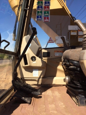 ขายรถแบคโฮ CAT 320B รถนอกนำเข้าเองจากญี่ปุ่น สภาพสวยพร้อมใช้งาน มีVDOการทำงานครับ