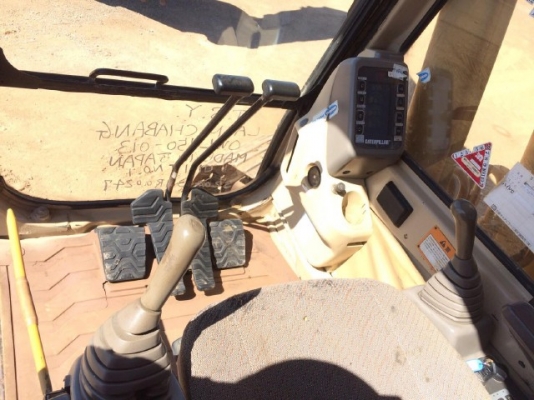 ขายรถแบคโฮ CAT 320B รถนอกนำเข้าเองจากญี่ปุ่น สภาพสวยพร้อมใช้งาน มีVDOการทำงานครับ