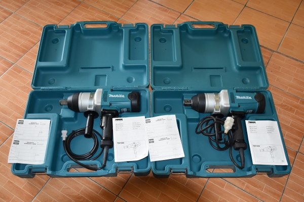บล็อกไฟฟ้า 1 นิ้ว makita tw1000