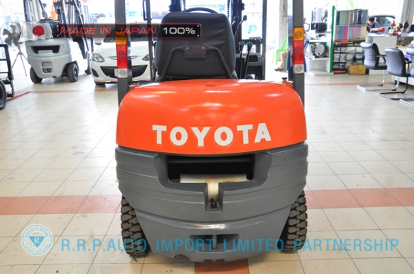 ขายรถโฟล์คลิฟท์มือสอง TOYOTA รุ่น 6FGL14-12348 ราคา 155,000 บาท  นำเข้าจากประเทศญี่ปุ่น 100\% ไม่เคยใช้งานในไทย