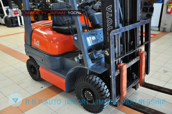 ขายรถโฟล์คลิฟท์มือสอง TOYOTA รุ่น 6FGL14-12348 ราคา 155,000 บาท  นำเข้าจากประเทศญี่ปุ่น 100\% ไม่เคยใช้งานในไทย
