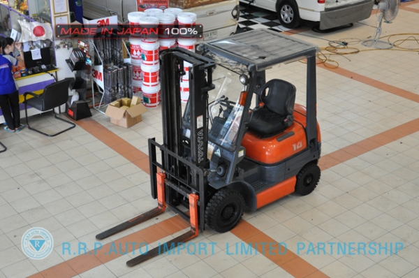 ขายรถโฟล์คลิฟท์มือสอง TOYOTA รุ่น 6FG14-15304 ราคา 155,000 บาท  นำเข้าจากประเทศญี่ปุ่น 100\% ไม่เคยใช้งานในไทย