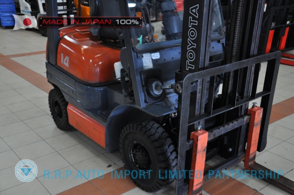 ขายรถโฟล์คลิฟท์มือสอง TOYOTA รุ่น 6FG14-15304 ราคา 155,000 บาท  นำเข้าจากประเทศญี่ปุ่น 100\% ไม่เคยใช้งานในไทย