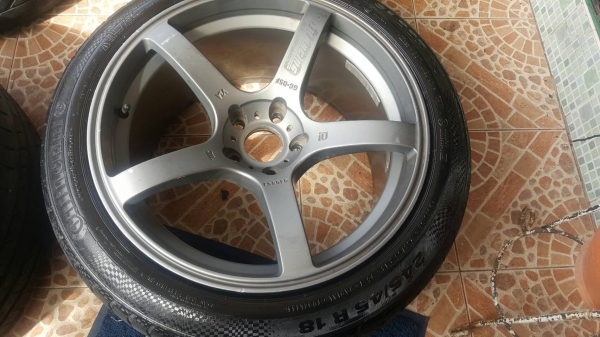 ขายล้อ prodrive 18"หน้า9.5 หลัง 10.5