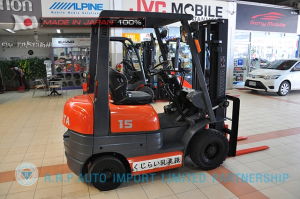 ขายรถโฟล์คลิฟท์มือสอง TOYOTA รุ่น 6FG15-34081 ราคา 155,000 บาท  นำเข้าจากประเทศญี่ปุ่น 100\% ไม่เคยใช้งานในไทย