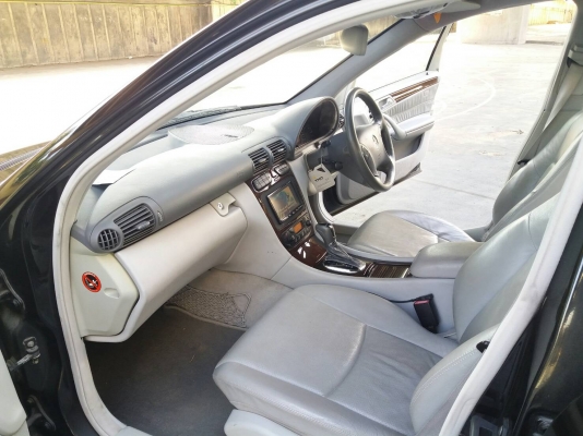 2002 MERCEDES-BENZ C200 KOMPRESSOR W203ELEGANCE 2.0 AT SEDAN ออพชั่นเต็ม ไม่เคยติดแก๊ส