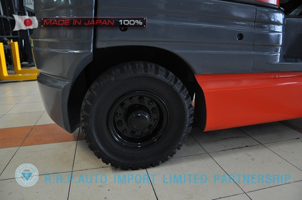 ขายรถโฟล์คลิฟท์มือสอง TOYOTA รุ่น 6FG15-10499 ราคา 155,000 บาท  นำเข้าจากประเทศญี่ปุ่น 100\% ไม่เคยใช้งานในไทย