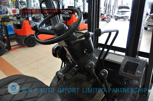 ขายรถโฟล์คลิฟท์มือสอง TOYOTA รุ่น 6FG15-10499 ราคา 155,000 บาท  นำเข้าจากประเทศญี่ปุ่น 100\% ไม่เคยใช้งานในไทย