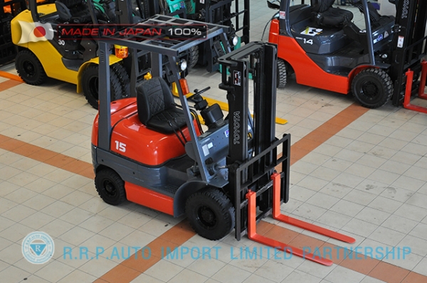 ขายรถโฟล์คลิฟท์มือสอง TOYOTA รุ่น 6FG15-10499 ราคา 155,000 บาท  นำเข้าจากประเทศญี่ปุ่น 100\% ไม่เคยใช้งานในไทย