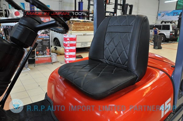 ขายรถโฟล์คลิฟท์มือสอง TOYOTA รุ่น 6FG15-10499 ราคา 155,000 บาท  นำเข้าจากประเทศญี่ปุ่น 100\% ไม่เคยใช้งานในไทย