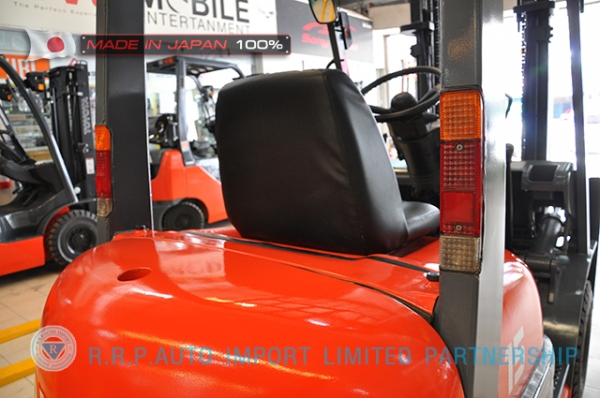 ขายรถโฟล์คลิฟท์มือสอง TOYOTA รุ่น 6FG15-10499 ราคา 155,000 บาท  นำเข้าจากประเทศญี่ปุ่น 100\% ไม่เคยใช้งานในไทย