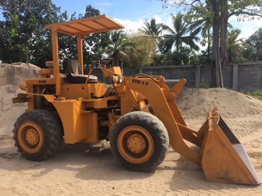 รถตักTCM STD15 ตัก 1 คิวสวยๆครับ