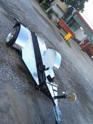 พ่วงบรรทุกมอไซค์ แบบเตี้ย กระดกได้ ขึ้น ลง ง่ายๆ คนเดียว สบายๆ พ่วงบรรทุกมอไซค์ แบบเตี้ย กระดกได้ ขึ้น ลง ง่ายๆ คนเดียว สบายๆ