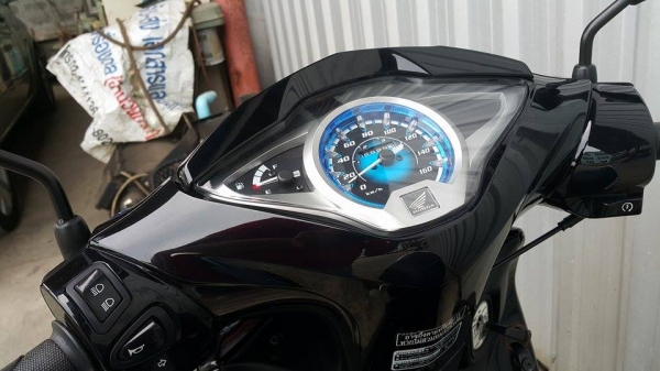 Wave125i ปลาวาฬ สตาร์ทมือ ปี58 วิ่งน้อย สวยกริ๊บ ต่อรองได้ครับ Wave125i ปลาวาฬ สตาร์ทมือ ปี58 วิ่งน้อย สวยกริ๊บ ต่อรองได้ครับ