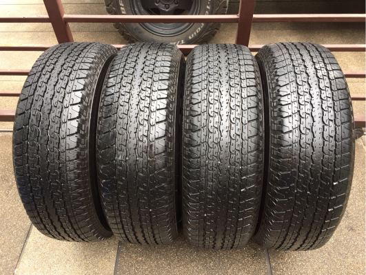 ยาง Bridgestone 245 70 16 ปลายปี15 ดอกเต็ม ไม่มีปะ ราคาไม่แพง ยาง Bridgestone 245 70 16 ปลายปี15 ดอกเต็ม ไม่มีปะ ราคาไม่แพง