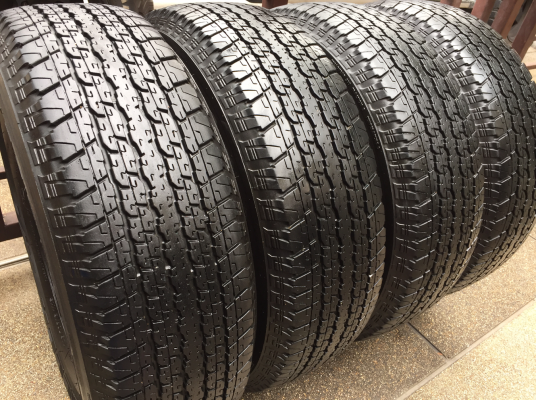ยาง Bridgestone 245 70 16 ปลายปี15 ดอกเต็ม ไม่มีปะ ราคาไม่แพง ยาง Bridgestone 245 70 16 ปลายปี15 ดอกเต็ม ไม่มีปะ ราคาไม่แพง