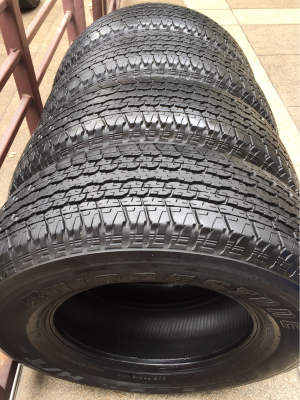 ยาง Bridgestone 245 70 16 ปลายปี15 ดอกเต็ม ไม่มีปะ ราคาไม่แพง ยาง Bridgestone 245 70 16 ปลายปี15 ดอกเต็ม ไม่มีปะ ราคาไม่แพง