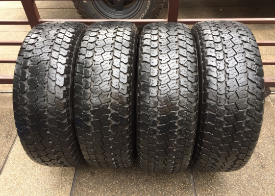 ยาง Goodyear 225 70 15 ปี13 ดอกเต็ม ใช้ยาว ราคาไม่แพง ยาง Goodyear 225 70 15 ปี13 ดอกเต็ม ใช้ยาว ราคาไม่แพง