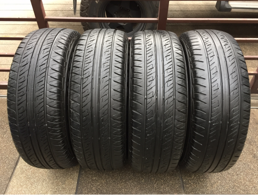 ยาง Dunlop 265 70 16 กลางปี14 ดอกเยอะ ใช้ยาว ราคาไม่แพง ยาง Dunlop 265 70 16 กลางปี14 ดอกเยอะ ใช้ยาว ราคาไม่แพง