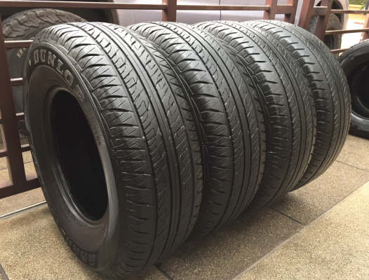 ยาง Dunlop 265 70 16 กลางปี14 ดอกเยอะ ใช้ยาว ราคาไม่แพง