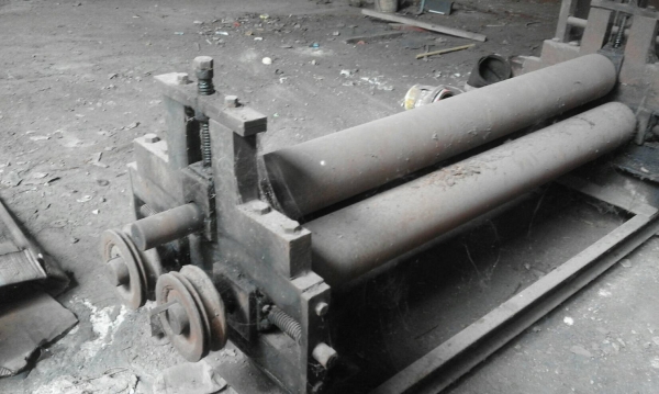 ขายเครื่องม้วน5ฟุตม้วนได้6มิลของไทยมีที่ม้วนท่อพร้อมลูกดัดครบราคาเราเท่ากันนะเบาๆครับผม