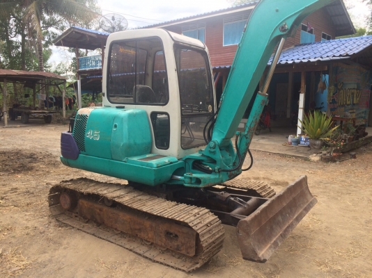 ขายครับ pc 45 -1 ปั้มนิ้ว รถสวย พร้อมใช้