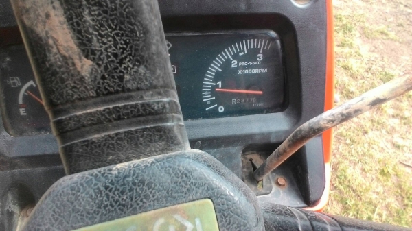 รถไถ 34 แรง เอกสารอินวอย   อุปกร 3 ชิ้น   ผานหน้ +ผานหลัง + โรตาลี   พร้อมใช้ราคาเบา ฯฯฯ  155,000  บาท สอบถาม  วันทูคอล 0986683479 dtac 0991751349 สิทธิ์