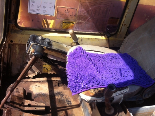 ขายด่วน แม็คโคร CAT E200B สภาพพร้อมใช้งาน เครืีองปั้มดี โซ่ช่วงล่างพร้อมใช้งาน เครื่องเดิมปั้มเดิม เอกสารเล่มทะเบียน