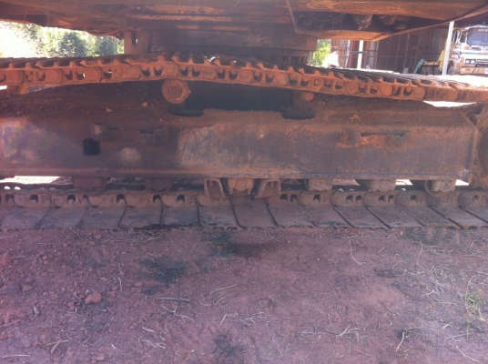 ขายด่วน แม็คโคร CAT E200B สภาพพร้อมใช้งาน เครืีองปั้มดี โซ่ช่วงล่างพร้อมใช้งาน เครื่องเดิมปั้มเดิม เอกสารเล่มทะเบียน