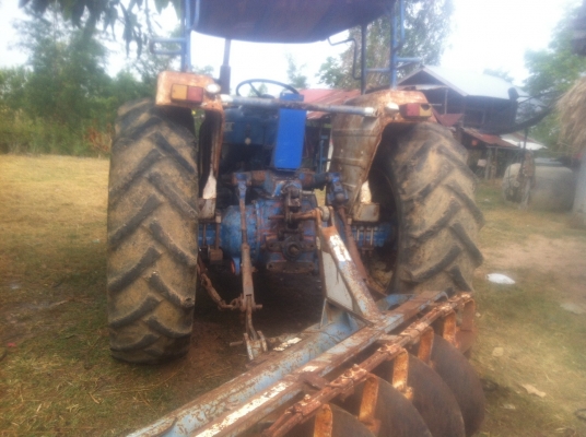 ขายด่วน รถไถ FROD 6610 สภาพพร้อมใช้งาน เครื่องปั้มดี หางไม่ตก สภาพยางพร้อมใช้งาน เครื่องT5 สภาพเครื่อวดี อุปกรณ์ดันหน้า ผานหก รถพร้อมใช้งาน เอกสารสัญญาซื้อขาย