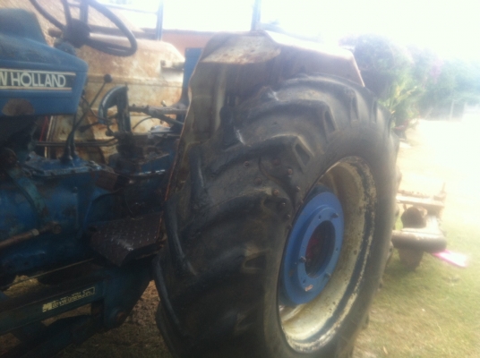 ขายด่วน รถไถ FROD 6610 สภาพพร้อมใช้งาน เครื่องปั้มดี หางไม่ตก สภาพยางพร้อมใช้งาน เครื่องT5 สภาพเครื่อวดี อุปกรณ์ดันหน้า ผานหก รถพร้อมใช้งาน เอกสารสัญญาซื้อขาย