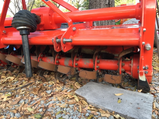 ขายด่วน โรตารี่ตราช้าง 1.8 เมตร RX182F ขายด่วน โรตารี่ตราช้าง 1.8 เมตร RX182F