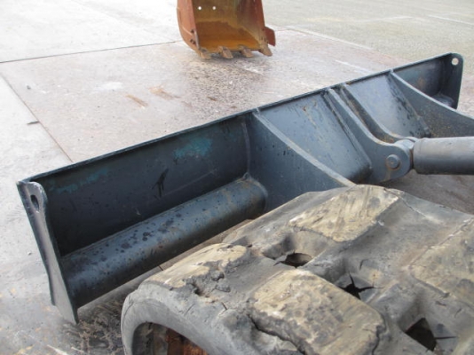 ขายรถขุดนำเข้าเก่าญี่ปุ่นvio-40-3 รถสวยเดิมๆ สนใจติดต่อสอบถาม 092-3309229 อีด