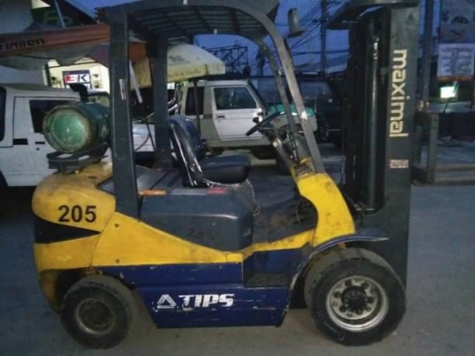 Toyota-5 เบนซิน เกียออโต้ 2.5ตัน เสา 4เมตร