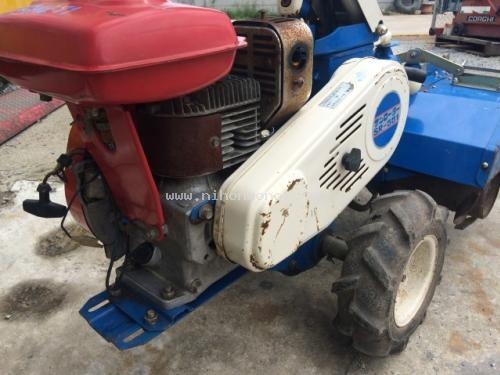 ขาย รถพรวนดินเดินตาม KUBOTA SR-551 รหัสสินค้า : 80904271 www.nihonmono.com ขาย รถพรวนดินเดินตาม KUBOTA SR-551 รหัสสินค้า : 80904271 www.nihonmono.com