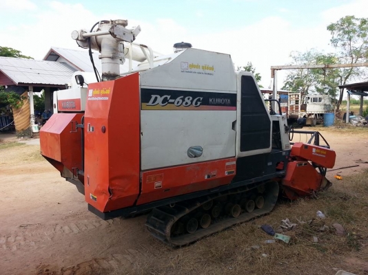 ขายรถเกี่ยวข้าว KUBOTA DC68G ใช้งาน1800ชั่วโมง สภาพพร้อมใช้งาน เอกสารพร้อมโอน ราคา330,000 สนใจโทร 090-8588220คุณนะ 093-3258446คุณบิว หรือเข้าดูสินค้าอื่นๆได้ที่ www.narong2truck.com หรือ www.truck.in.th/498 หรือเพจFacebook ณรงค์ ซื้อขายรถมือสอง (เว็บไซต์ส