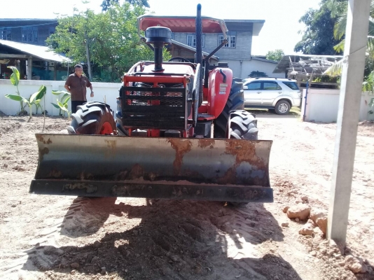 รถไถM8540สวยๆ