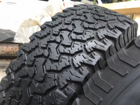 ยางBF All-Terrain USA. ขนาด 265/75/16 ปี13