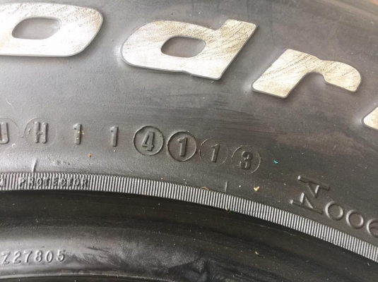 ยางBF All-Terrain USA. ขนาด 265/75/16 ปี13