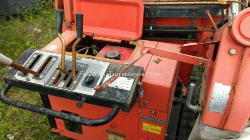 ไม่ต้องง้อรถคันใหญ่!!! เครื่องนวดข้าว MITSUBISHI FHM70 ทั้งคุ้มทั้งประหยัด รหัสสินค้า 80904515 สนใจโทร 081-8283376 ไม่ต้องง้อรถคันใหญ่!!! เครื่องนวดข้าว MITSUBISHI FHM70 ทั้งคุ้มทั้งประหยัด รหัสสินค้า 80904515 สนใจโทร 081-8283376