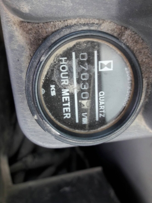 ขายKOBELCO SK100-3  มาร์คไฟว์  ซุปเปอร์...เก่าญี่ปุ่นแท้....สภาพสวย...เดิมๆๆ  เครื่อง ปั๊มดี    ลองระบบกันได้ทุกวัน  โทร  089-3818694  ดวงนภา  เตียวตระกูล