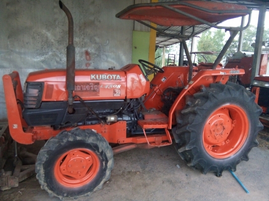 ขายรถไถคูโบต้่า 4508 พร้อมดันหน้า 1300 ชม ปี 51 เล่มพร้อม