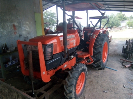 ขายรถไถคูโบต้่า 4508 พร้อมดันหน้า 1300 ชม ปี 51 เล่มพร้อม