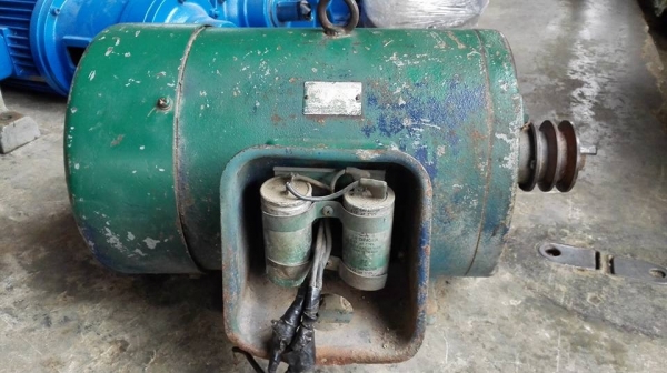 ** Sold ** มอเตอร์ Hitachi 5 HP 220V ไฟบ้านเก่าญี่ปุ่นพร้อมใช้งาน ** Sold ** มอเตอร์ Hitachi 5 HP 220V ไฟบ้านเก่าญี่ปุ่นพร้อมใช้งาน