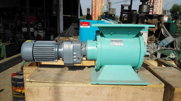 Rotary Valve แอล็อก ปาก 12"- 12" ไฟ 380V ของใหม่นอนลัง มี 6 ตัว